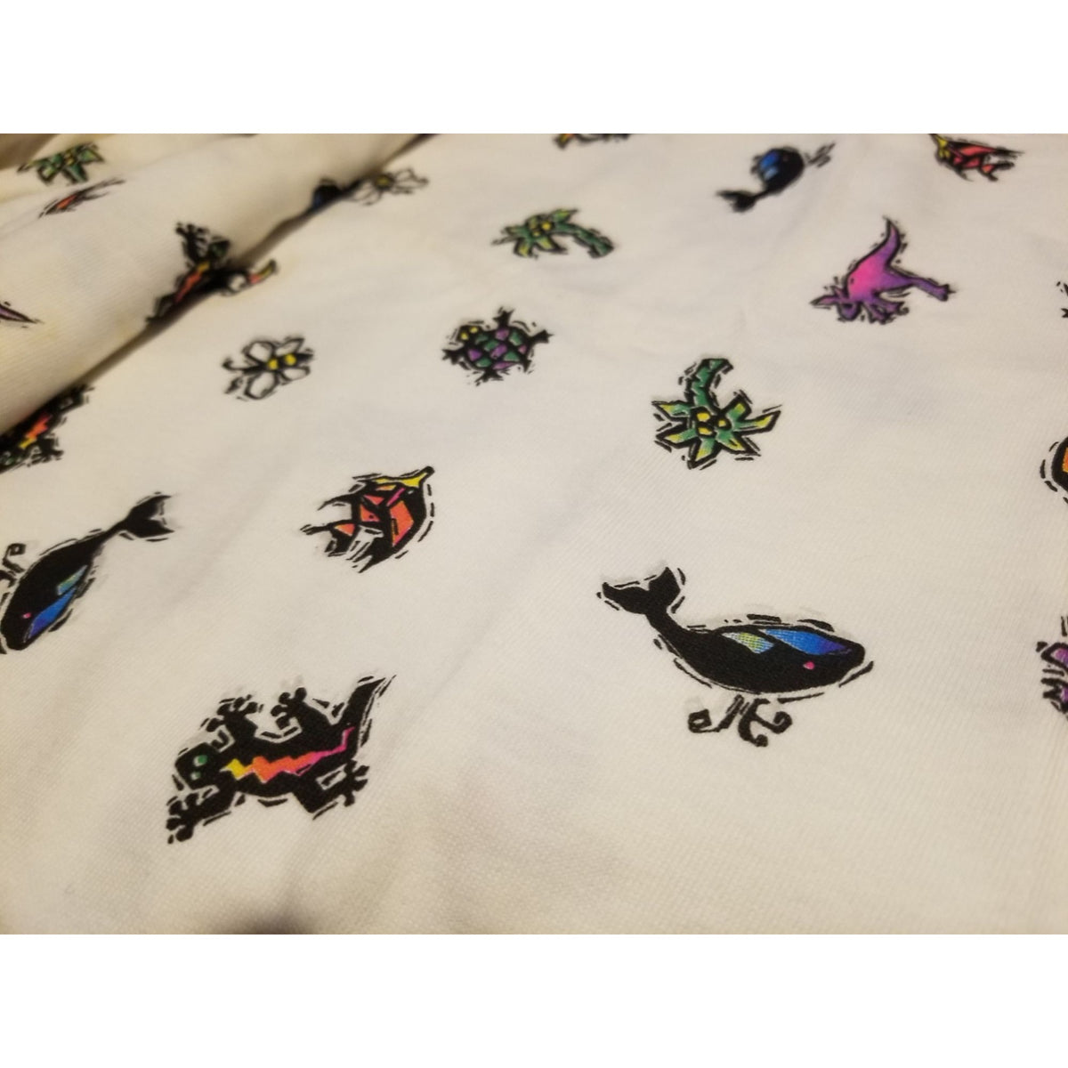 Material White Flannel Fish Turtles Gecko Whale Palm Tree  44" x 36"   1 Yrd  Butterfly Tucan Kangaroo