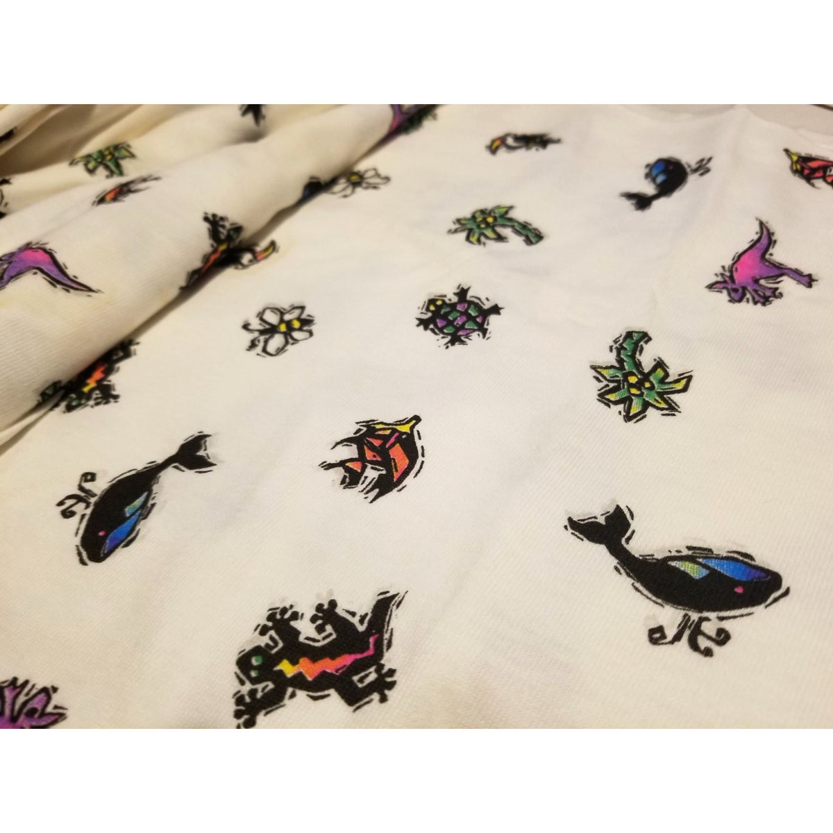 Material White Flannel Fish Turtles Gecko Whale Palm Tree  44" x 36"   1 Yrd  Butterfly Tucan Kangaroo
