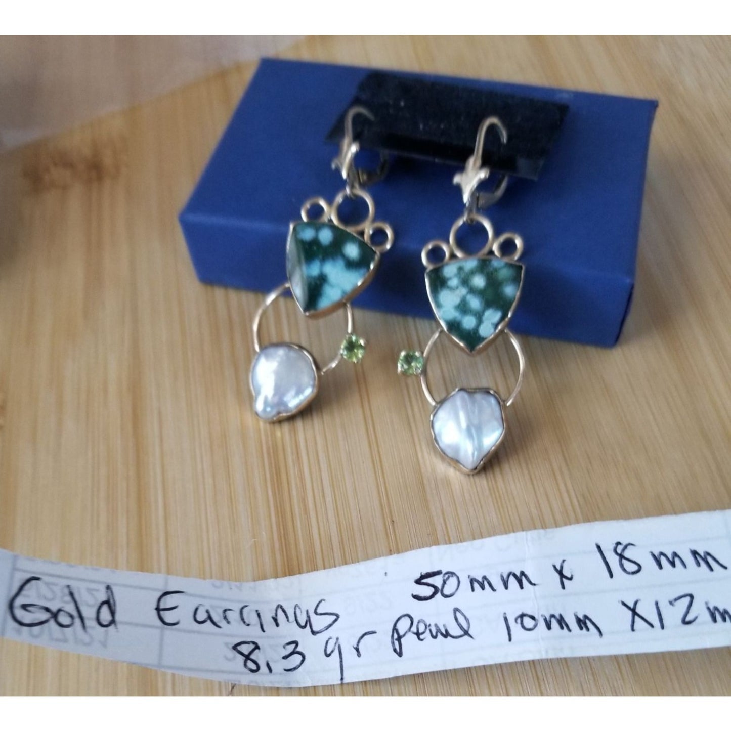 Earrings Gold  3 Stones Baroque Pearl Periodot Malakite  8.3  Gr 37 ct  Gold 50 mm  x 18  mm  Stone 1 0 mm x 5 mm