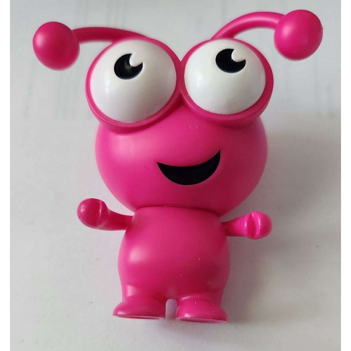 Cricut Cutie True Magenta Collectible Figurine 7.6cm Tall Ages 12+ Cute Desk Buddy