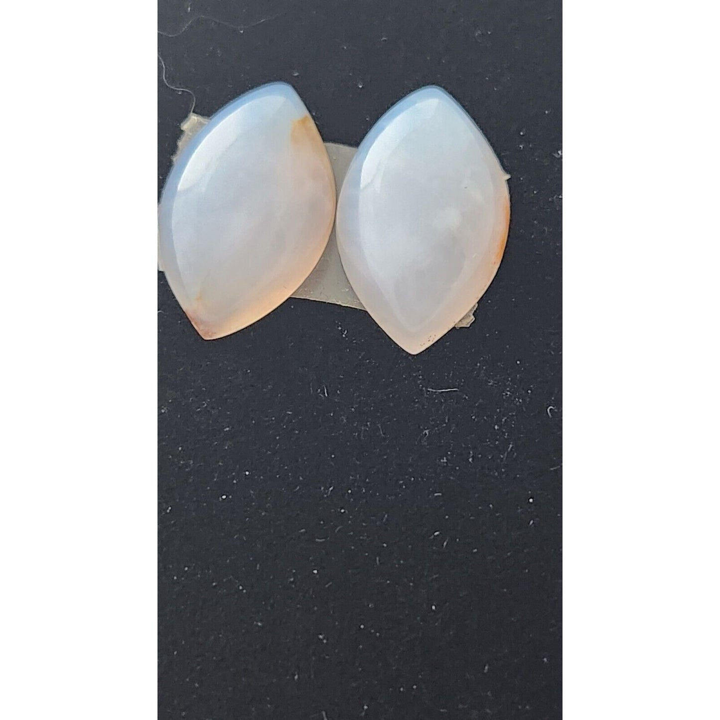 Gemstones Matched Pair Moon Stone 4.1 gr Earrings Size 25 mm x 14 mm 21 ct