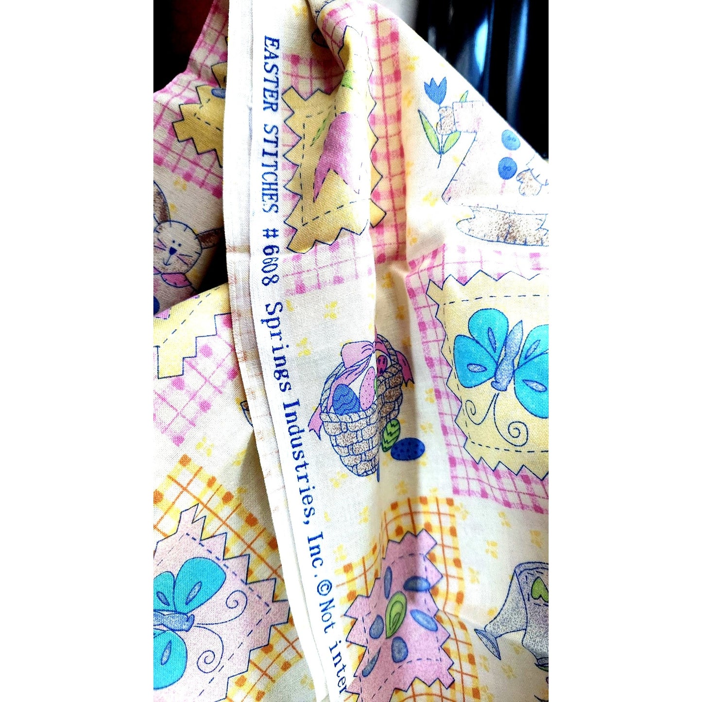 Material Yellow Easter Stiches # 6608 Spring Industries 44 x 40  Cotton Fabric Crafting Clothing Quilting