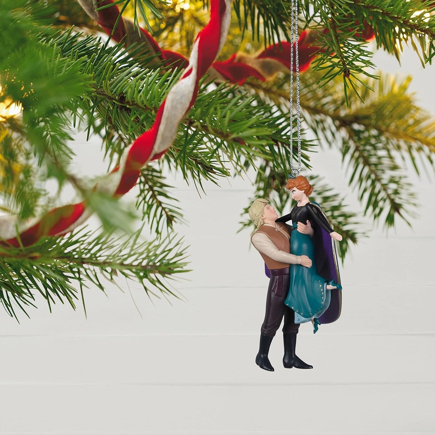 Hallmark Keepsake Plastic Christmas Ornament 2022, Disney Frozen 2 Anna and Kristoff
