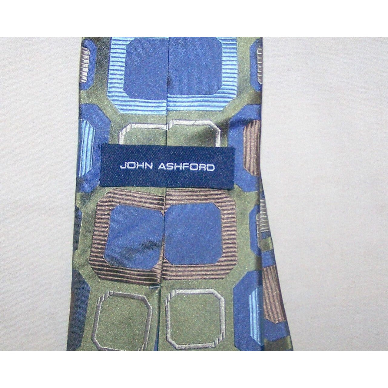 Tie Blue Green Brown Silk  Neck Tie John Ashford Brand  60 " Long  3 1/2"  Wide