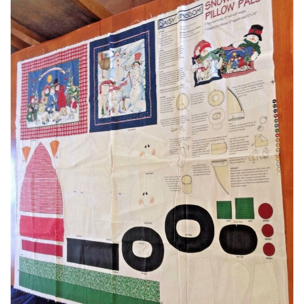 Material Fabric Christmas Daisey Kingdom Snowman Pillows 2 panels Instructions