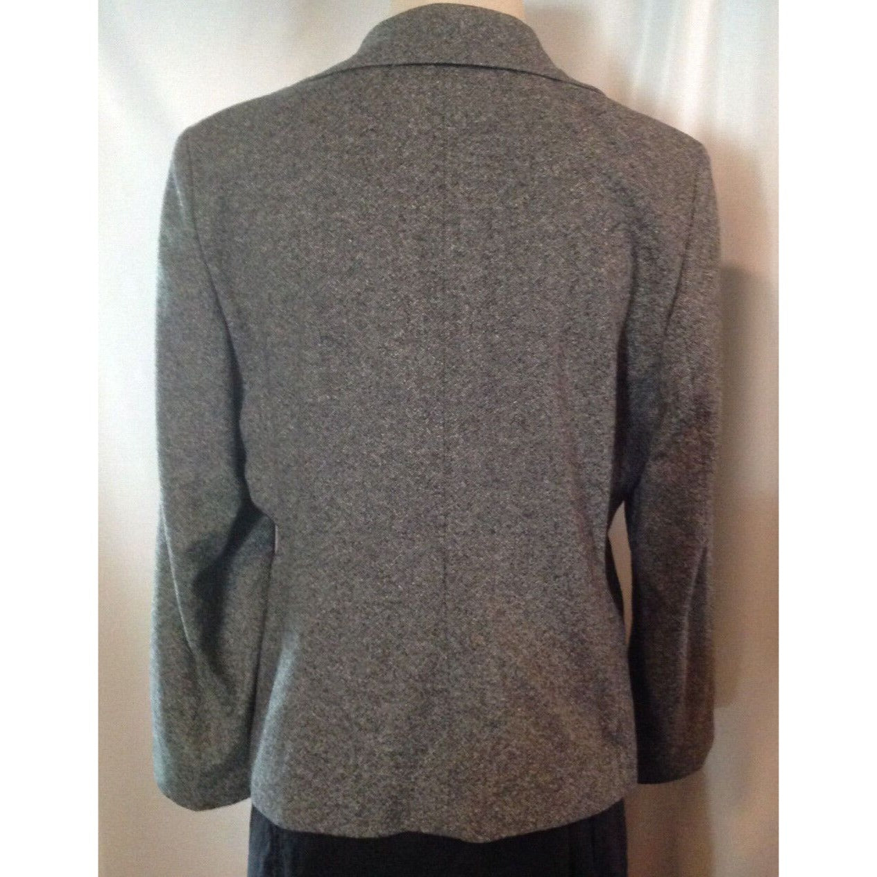 Jacket Women Liz Claiborne Size 10 Gray 3 Button Collar Long Sleeves Lined