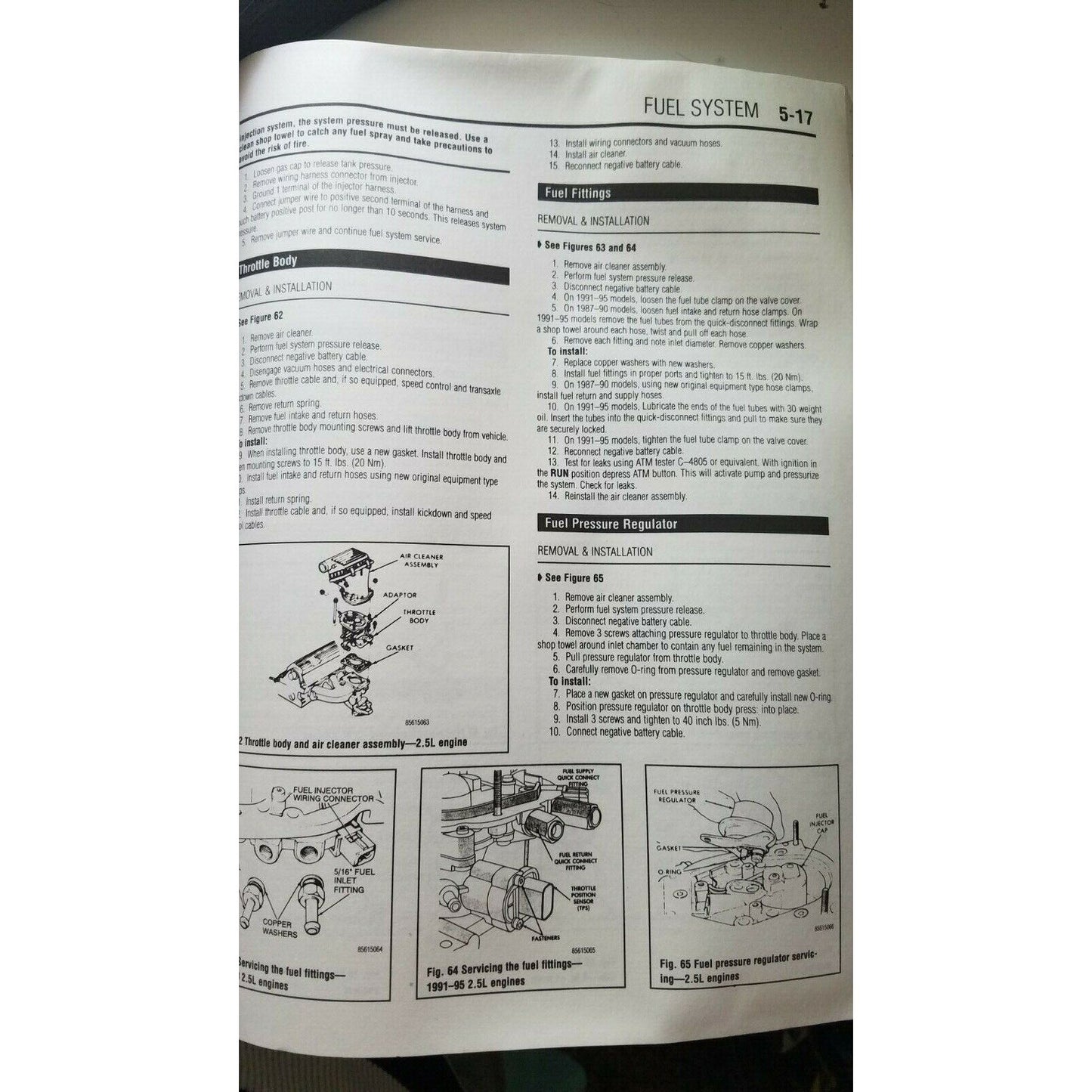 Book 1984 - 95  Chilton's Chrysler Caravan Voyager Town & Country  Repair Manual