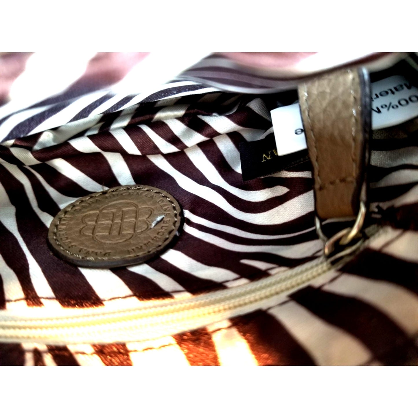 Purse Bag Dane Buchman Brown Snap Front Pocket Zip Top Zip inside Pocket 52" Strap  8" x 5" x 2"