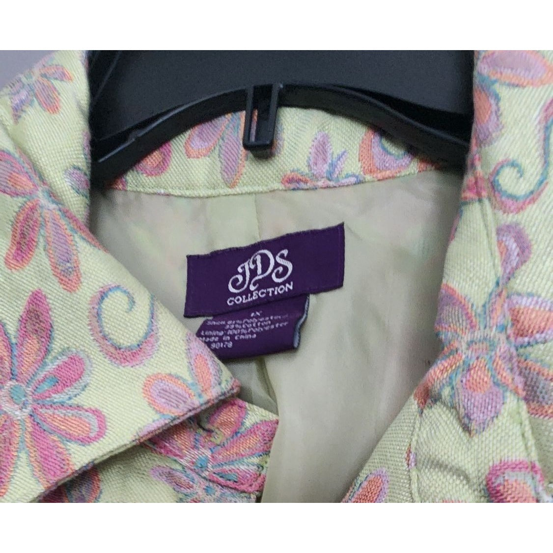 Jacket JDS Collection Size 1 X  Green Multi Colored Flowers Button Down Pockets