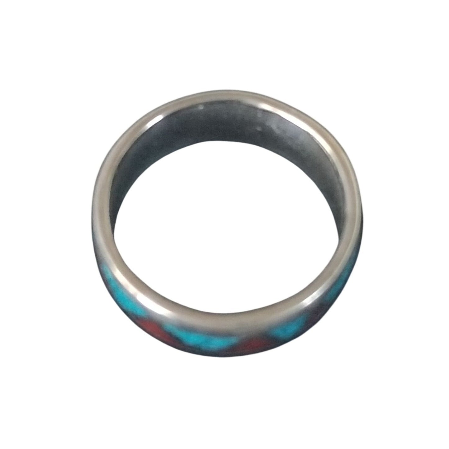 Ring Turquoise Red Blue  Silver 2.9 Gr 14.5 ct  Size 7 1/2 0.75  cm  x 0.25  cm  Triangle Shape Design in  Silver