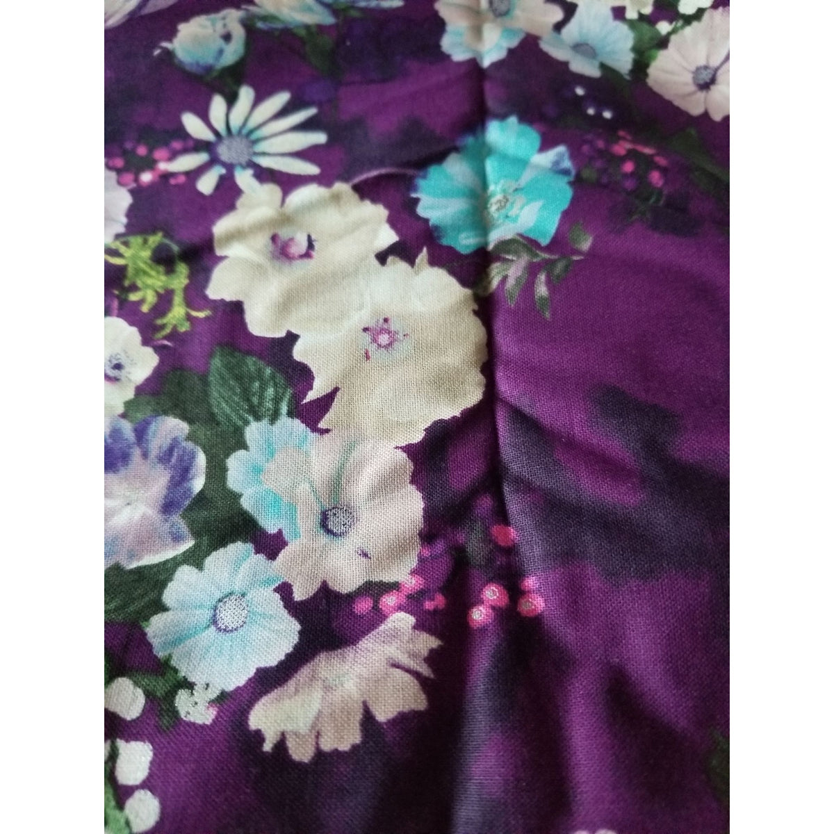 Material Dark Purple Fabric  JoAnn  Flowers Blue White  Green Leaves 44" x 72"  Cotton  2 Yrd Craft Clothing  Joann