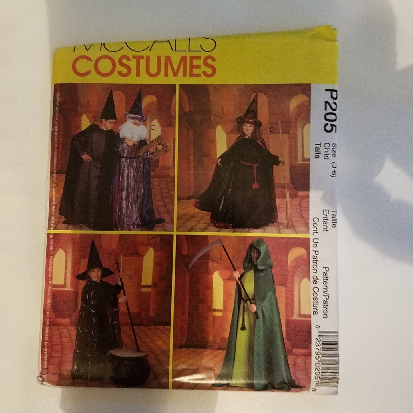 Pattern McCall's # P205 Costume Size  3-6 Witch Wizard Cape Robe Crown Hat