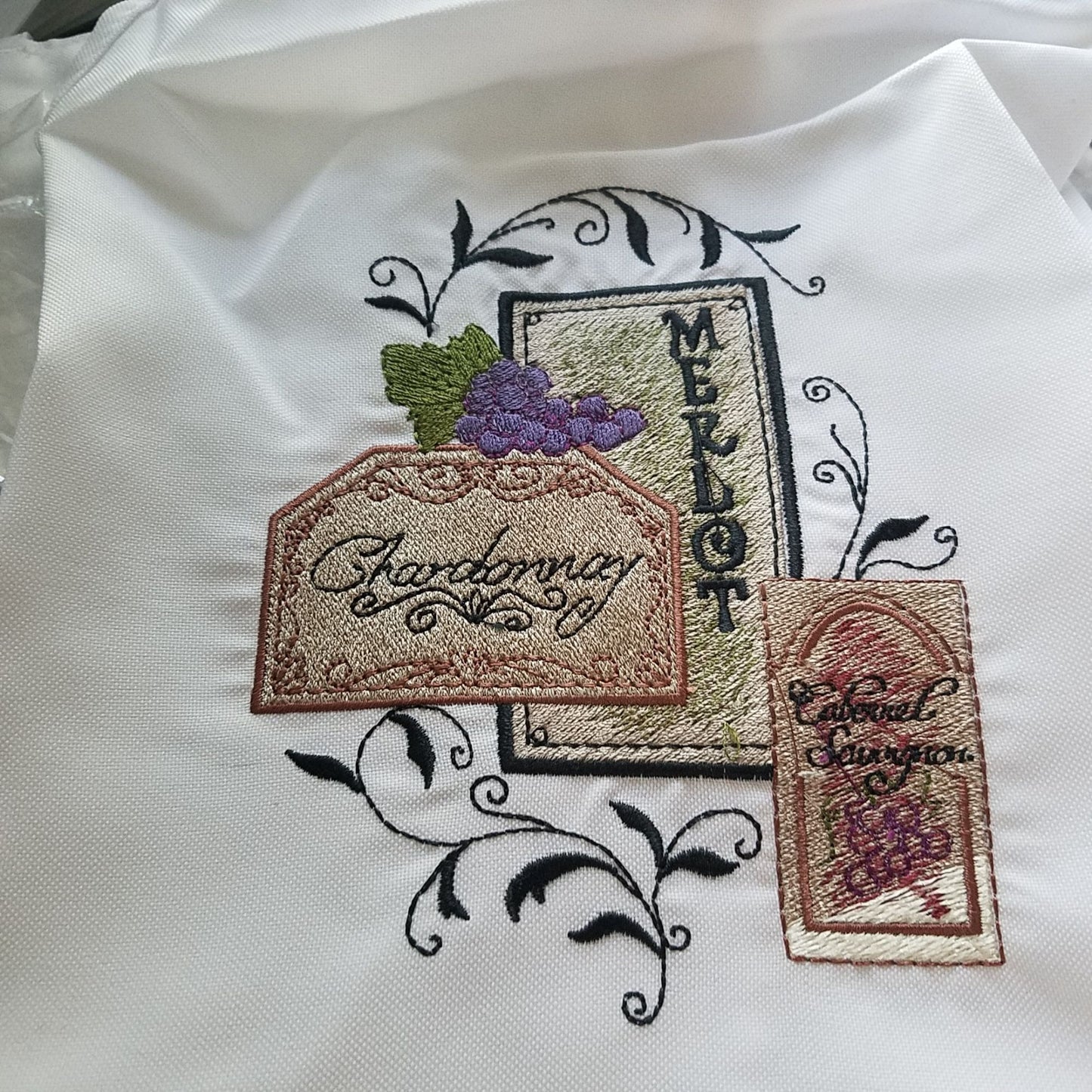 Apron White Chef Long  30" x 26" Embroidered Neck Strap Tie Stain resistant