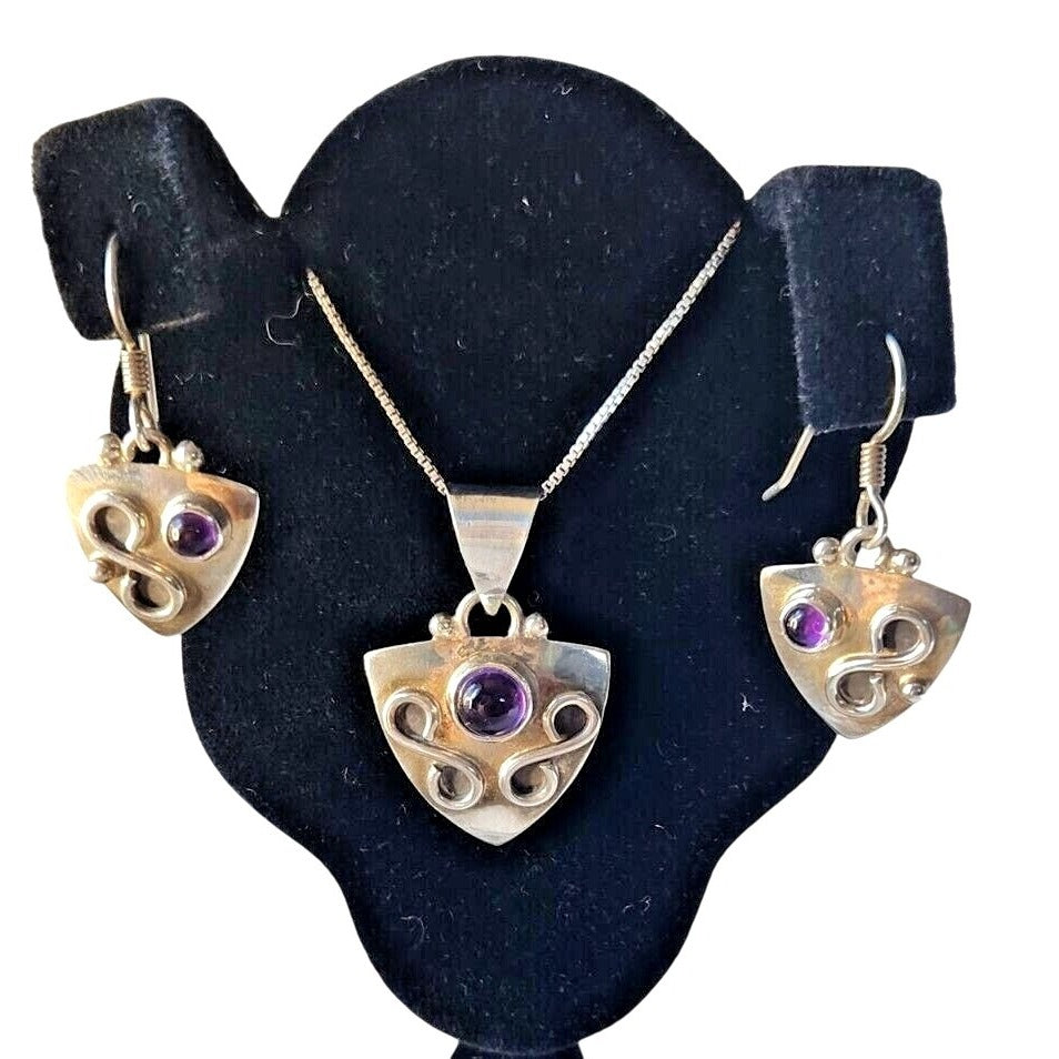 Necklace Earrings Set Round Amethyst 16" Silver Chain weight 9.3 Gr Jewelry