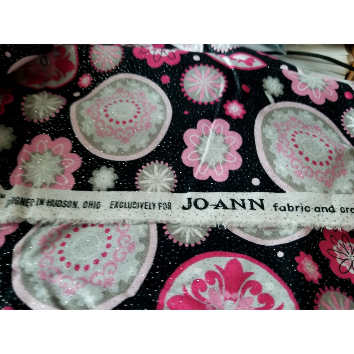 Material Keepsake Calico Cotton Quilting Fabric Pink & Gray Floral Print On Black Background Glitter Sparkle 3 1/2 yrds