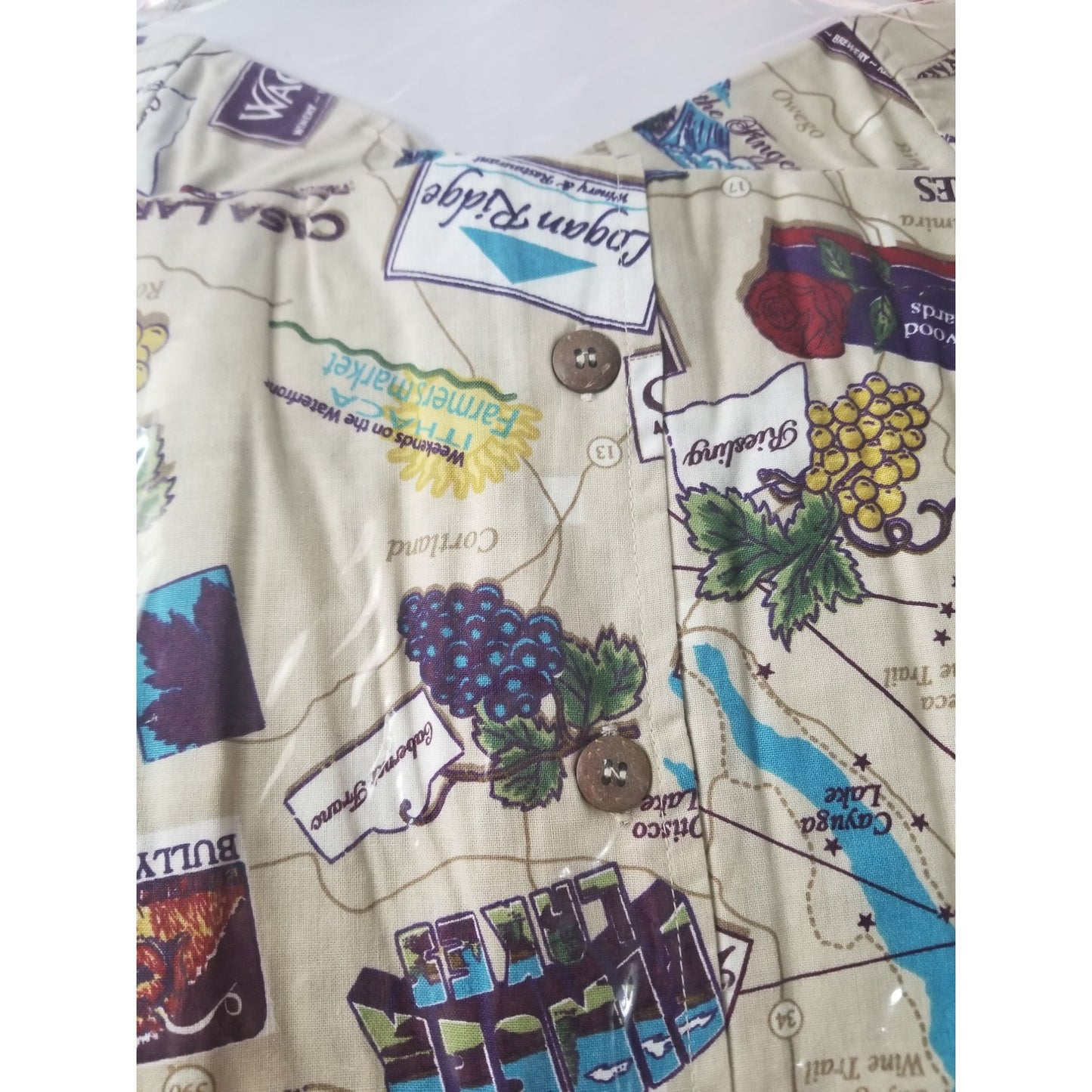 DemCrazy Size M Vintage Finger Lakes Winery Map Print Button-Up Shirt 100% Cotton Made In Thailand