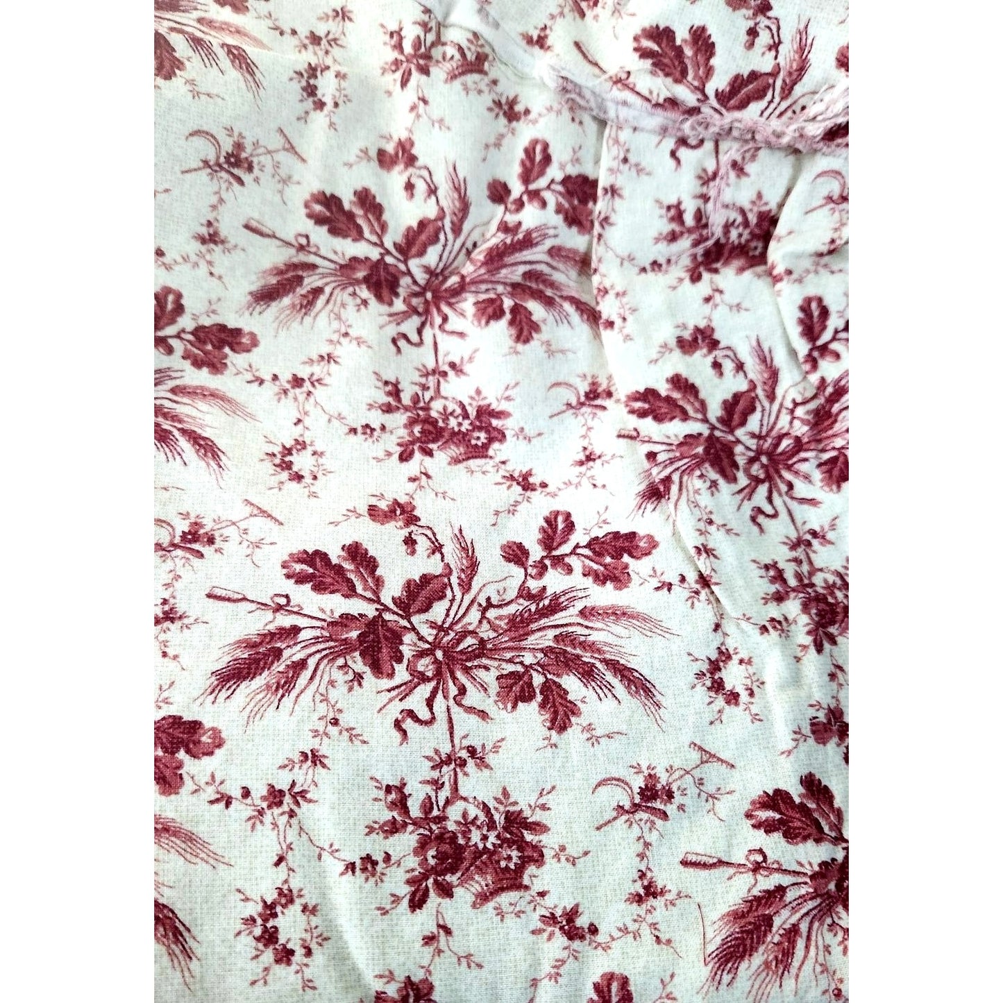 Material Cotton Cream Brown Flowers Leaves 2 yards of 45" wide Cotton  Fabric Quilting Clothing Crafts