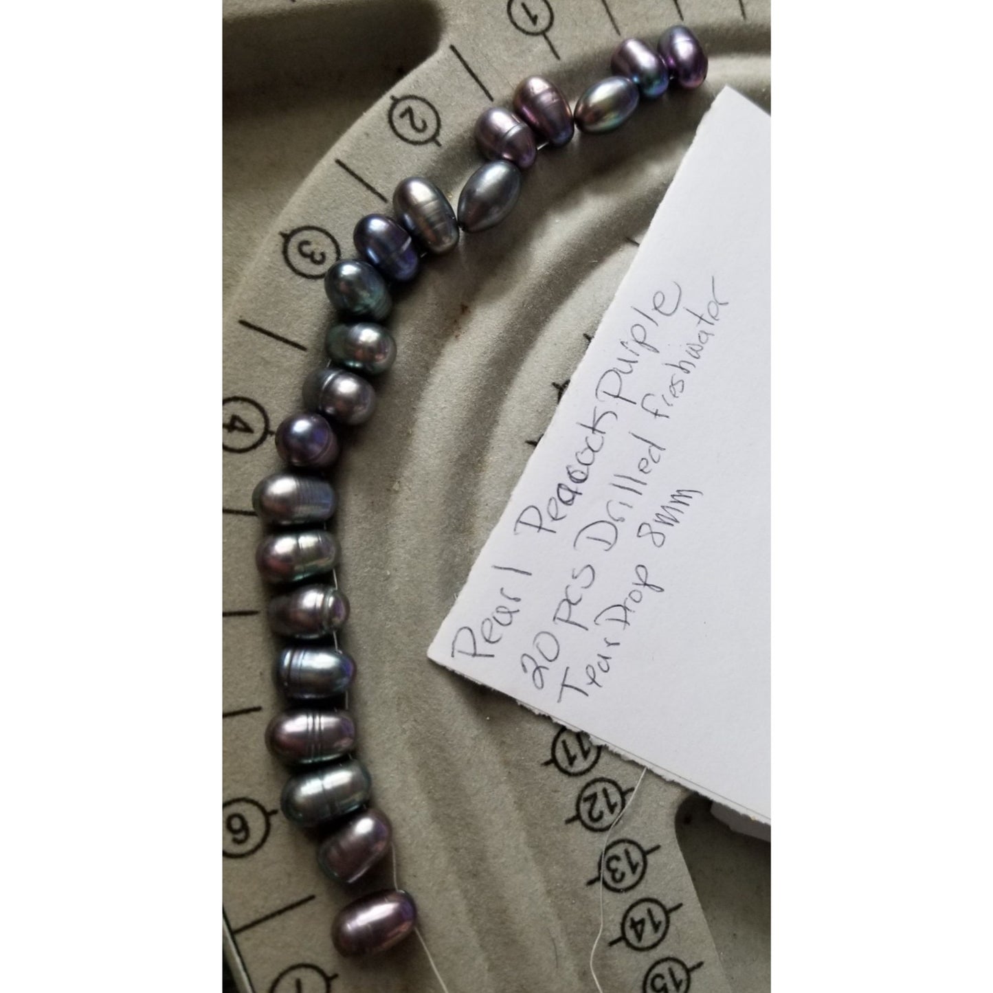 Loose Pearl Peacock  Pearl Bag I 1  Oval 10 mm  Bin Pearl  47 Pcs  116.5 ct   23.1 gr  14" Drilled