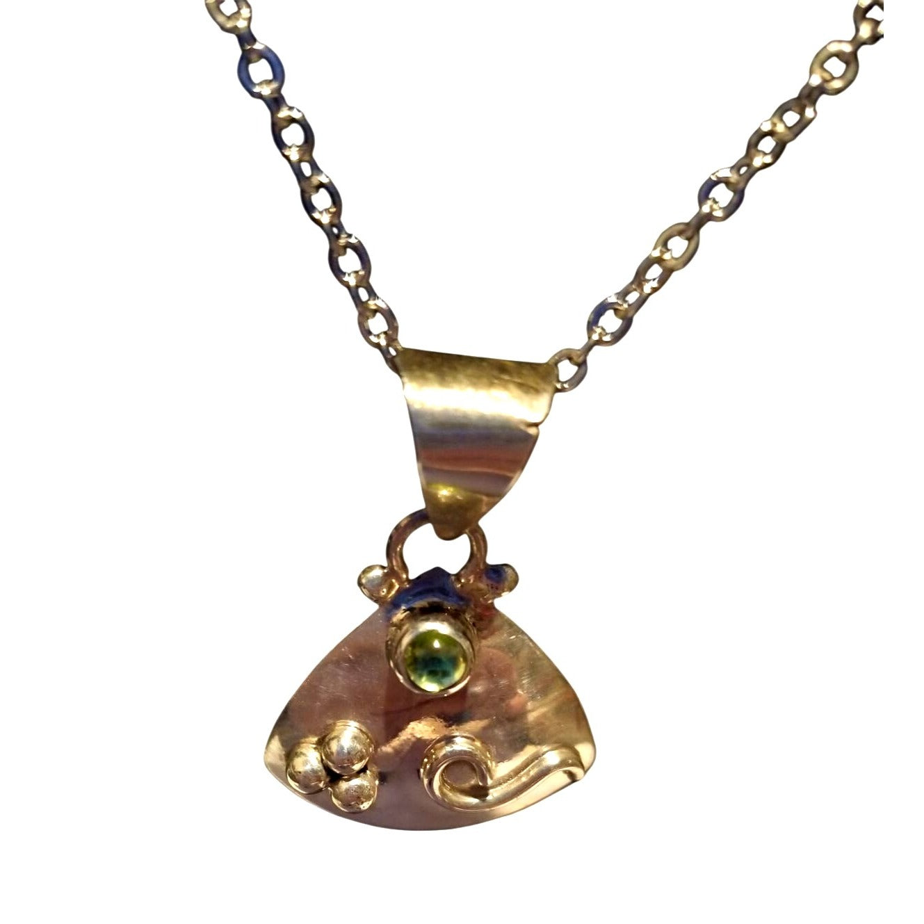 Necklace Silver Periot  Triangle  5.7  gr 28.5 ct  2.5 cm  x  3 cm  16" chain Green