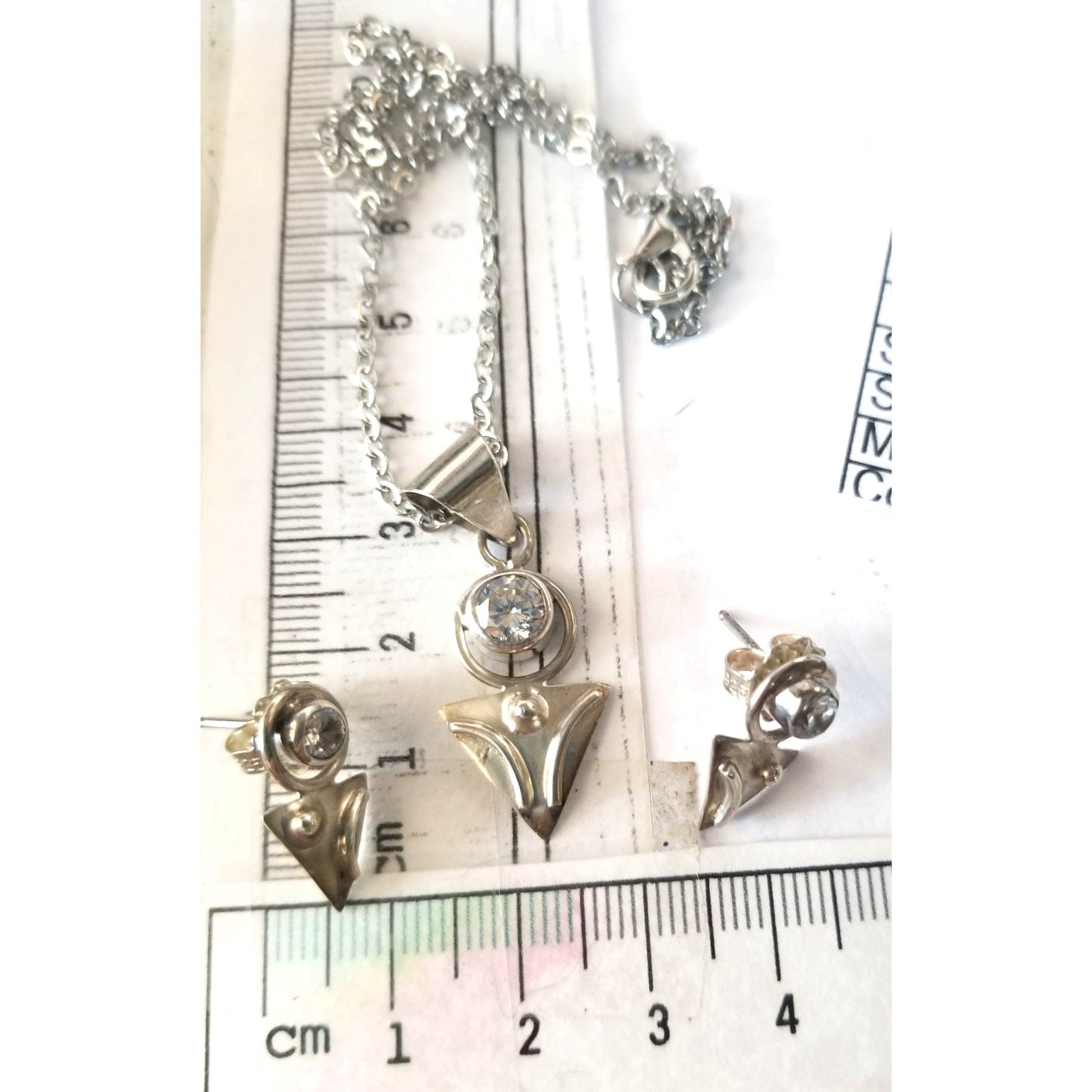 3 Pcs  lab Diamonds Earrings Necklace Silver  8 gr 40 ct  1.5 x  3 cm  2 cm  x 1.5  cm  16" chain