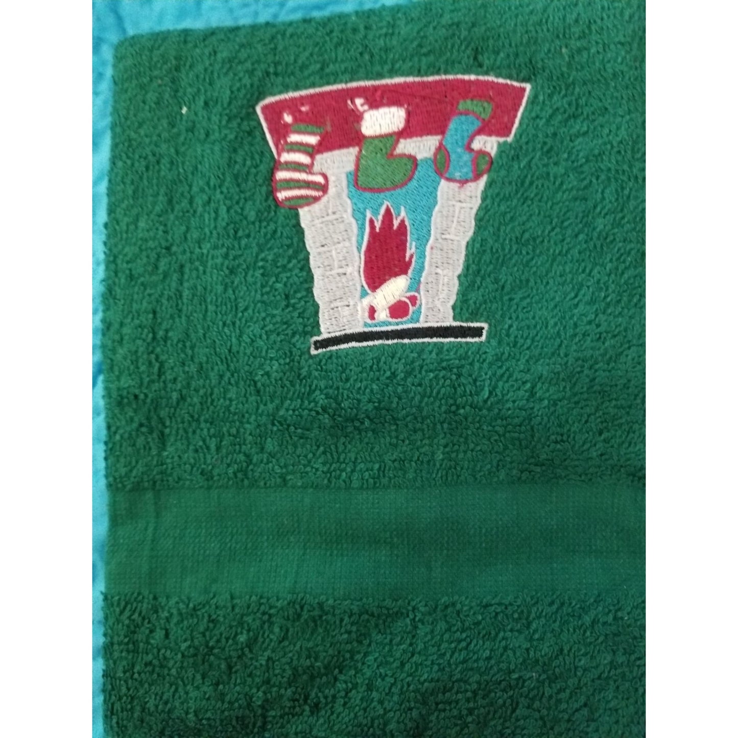 Kitchen Towel Embroidered 100%  Set 3 Cotton Black 1 Green Holiday Stockings Chimmy 15 x 21