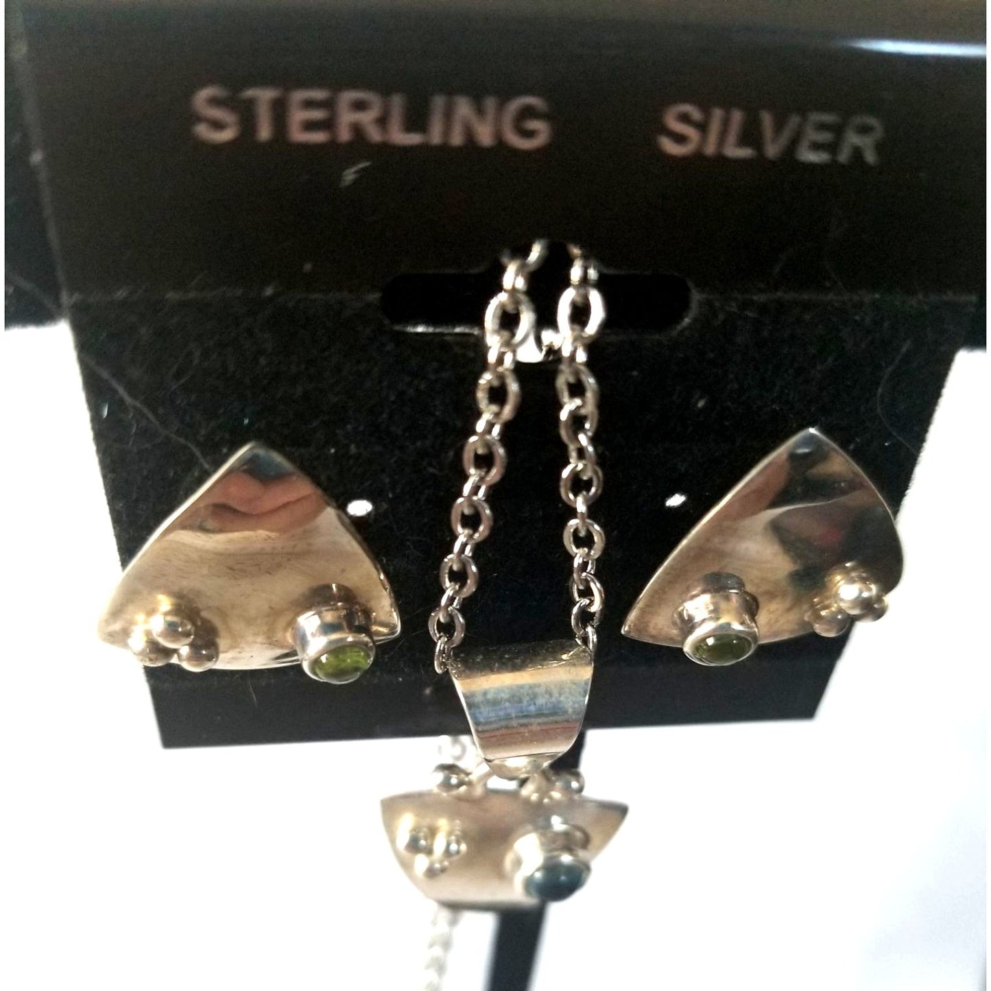 3 Pcs Topaz Earrings Necklace Silver  7.8 gr 37 ct  1.5 x 2 cm 2.5 cm  x 3 cm  16" chain