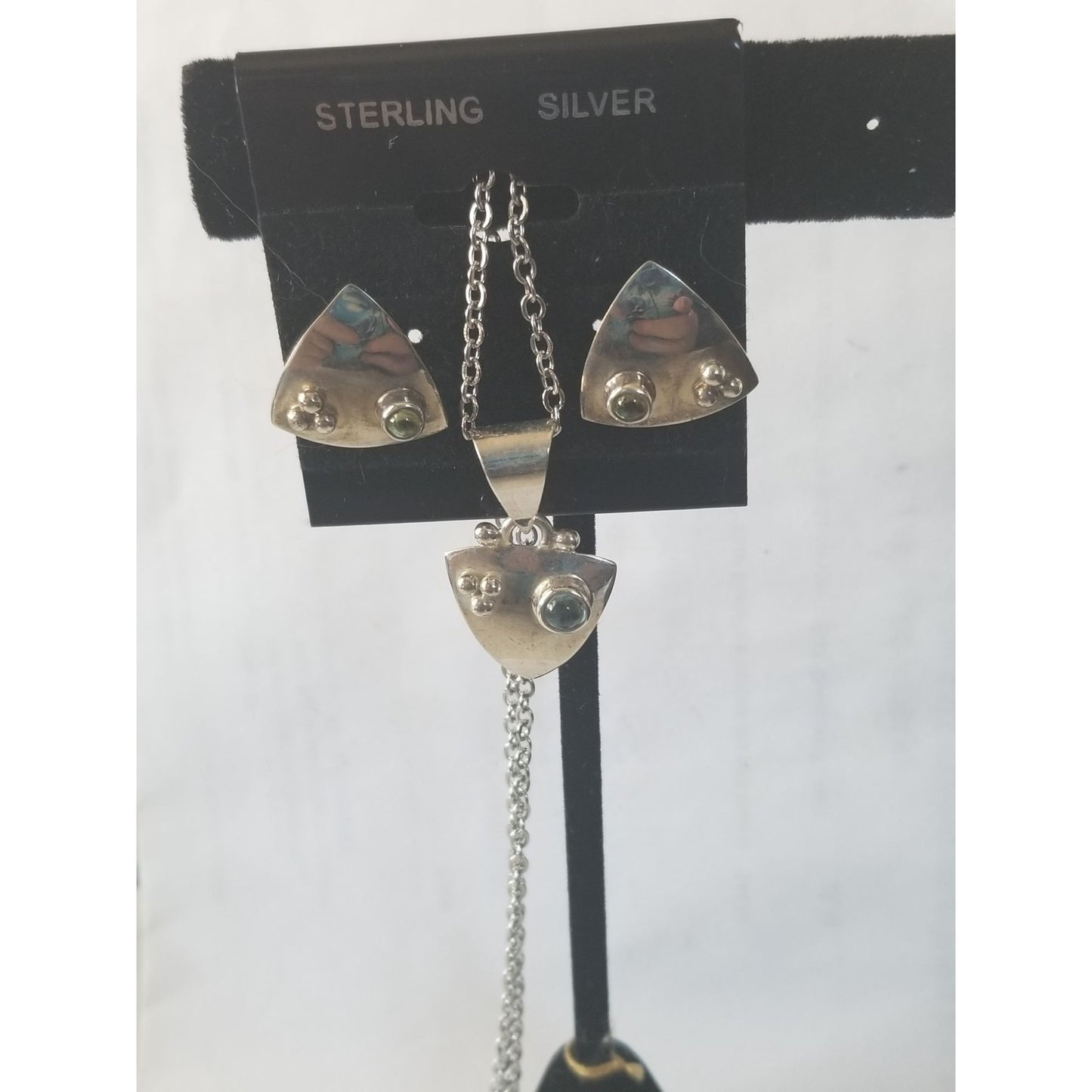 3 Pcs Topaz Earrings Necklace Silver  7.8 gr 37 ct  1.5 x 2 cm 2.5 cm  x 3 cm  16" chain