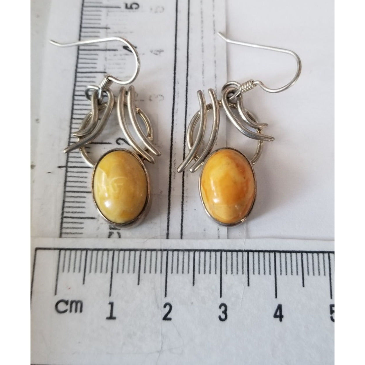 Earrings Butterscotch Amber 7.2 Gr Silver 925  7.2 gr  3 cm x 2 cm Stone 1 cm x 1.6 cm