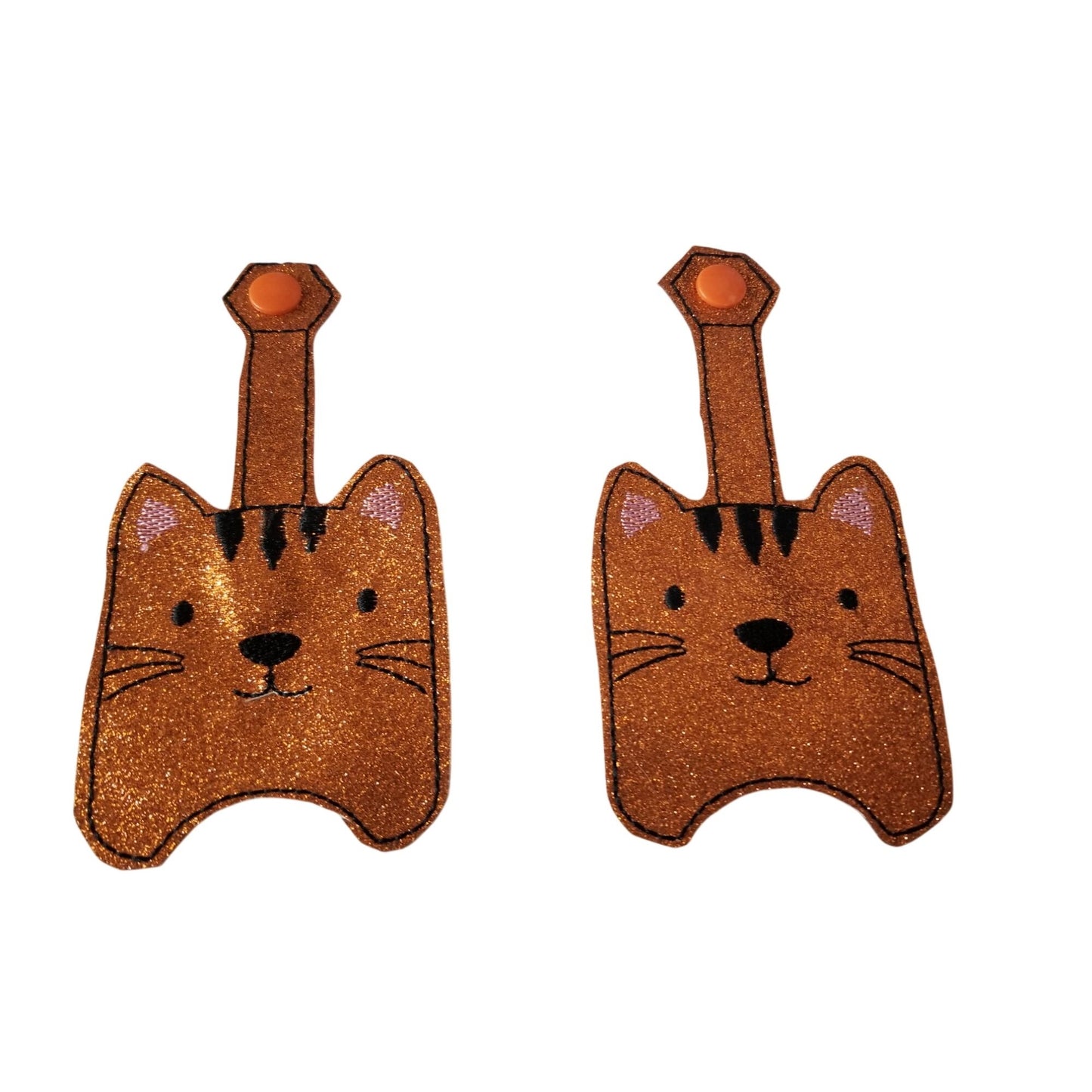 Bath & Body Works 1 oz Hand Sanitizer Set of 2 Cats Embroidered Faux Leather Holder