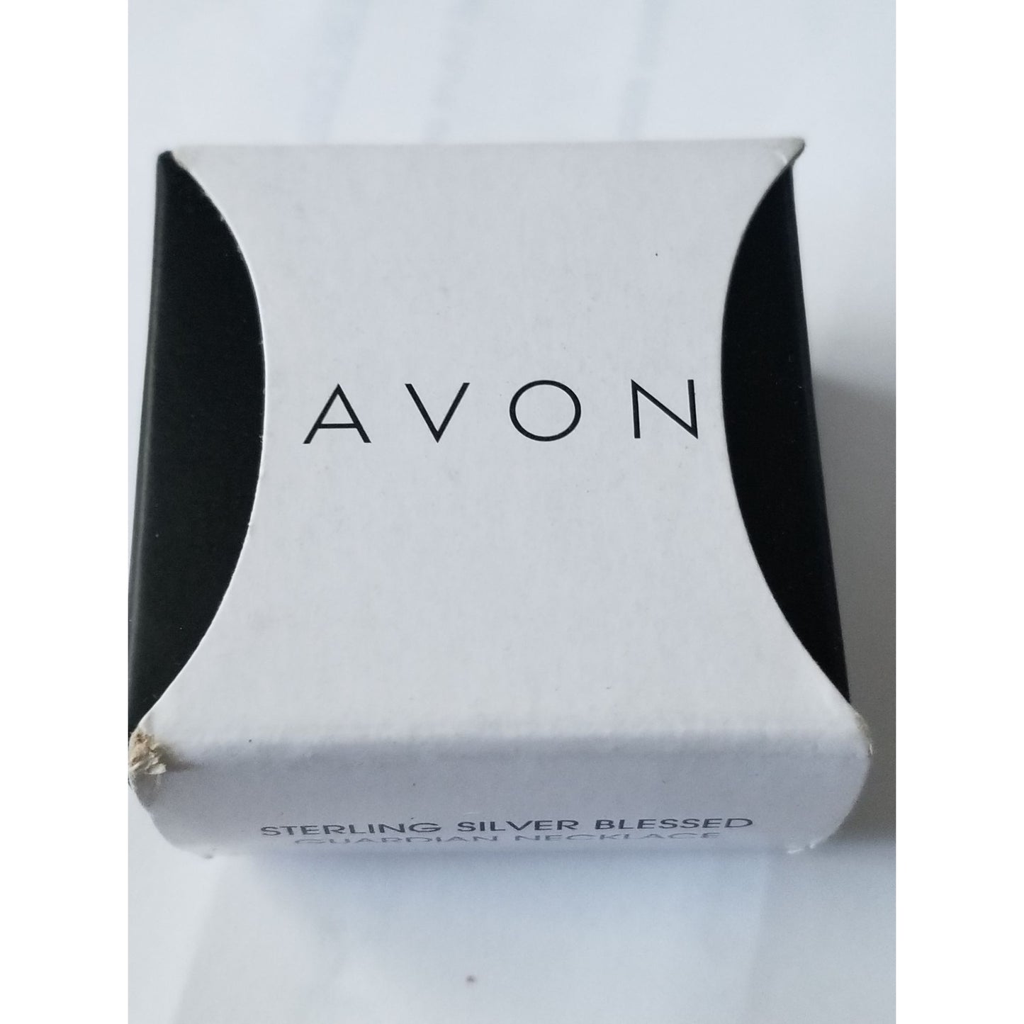 Avon Bracelet Energy String Bracelet Blue  Stone Rope String Knots