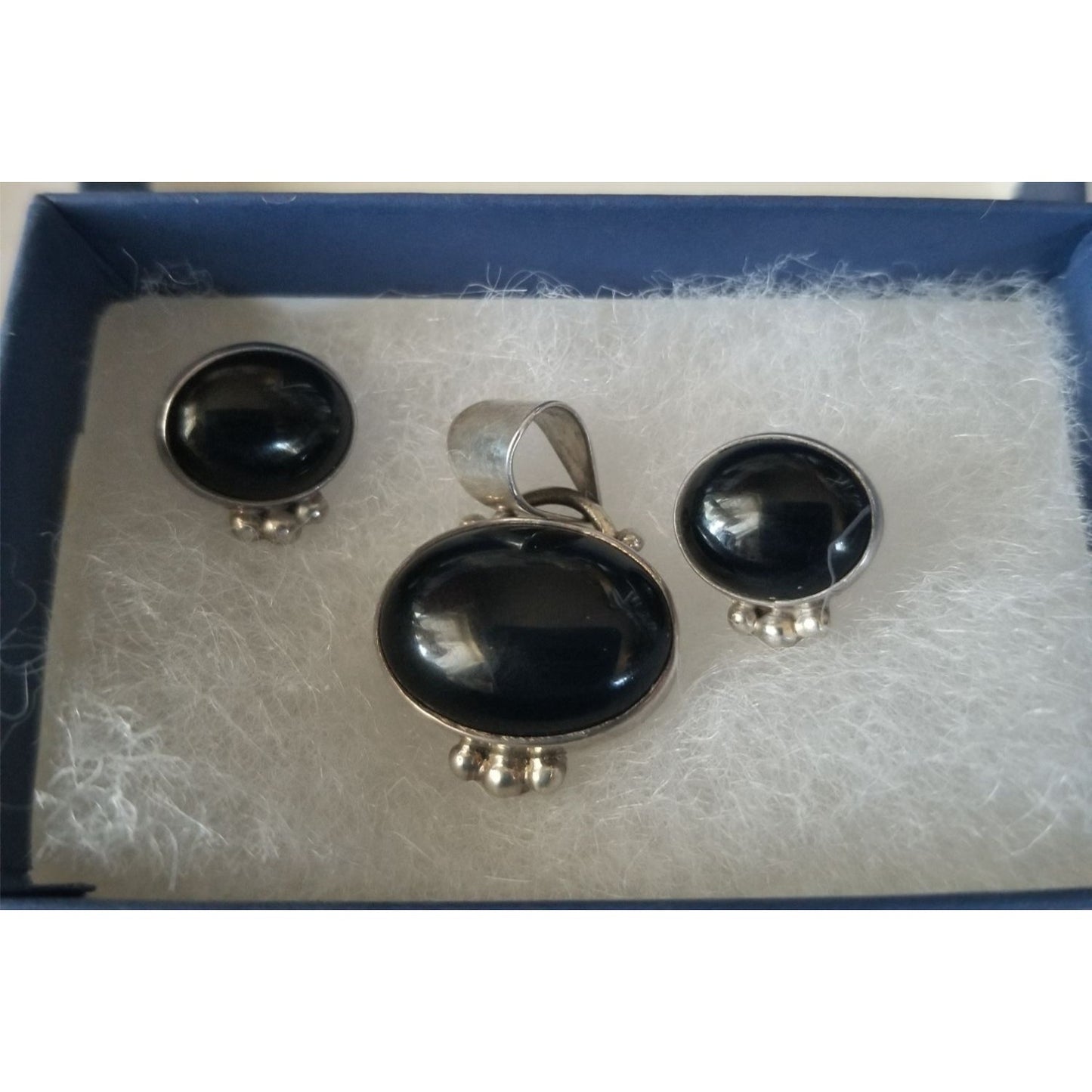 Pendant Earrings Set Triangle  Onyx Earrings 1 cm x 1 cm Pendant 3 cm x 2 cm