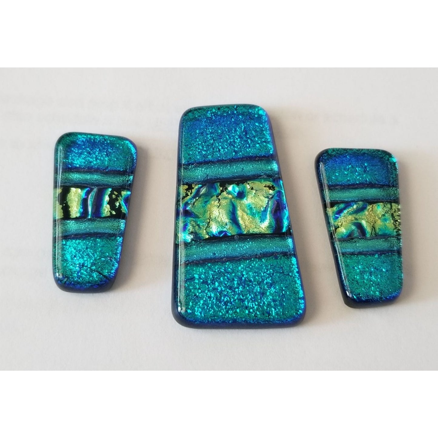 Gemstone Loose Set of 3  Dichroic glass  60 ct  12 gr 1" x 0.5"  1 1/2 x 0.75"  # 10