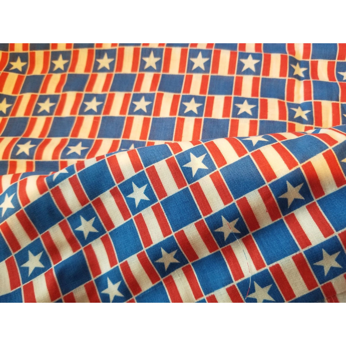 Material  Stars Stripes Red White Blue  44" x21"   Cotton Craft Clothing fabric
