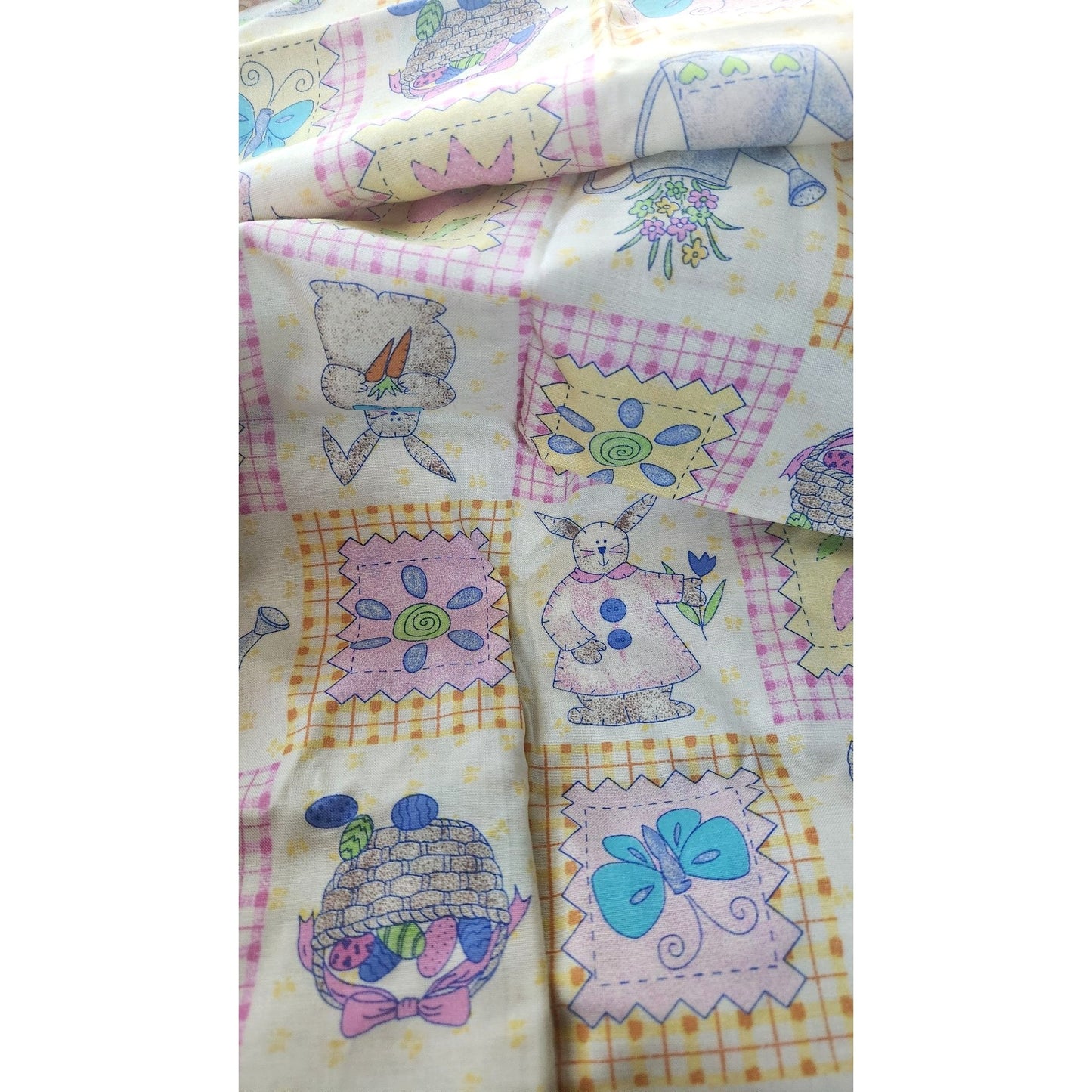 Material Yellow Easter Stiches # 6608 Spring Industries 44 x 40  Cotton Fabric Crafting Clothing Quilting