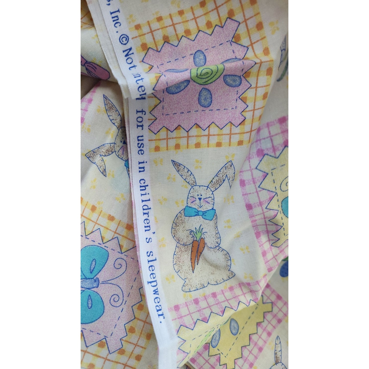 Material Yellow Easter Stiches # 6608 Spring Industries 44 x 40  Cotton Fabric Crafting Clothing Quilting