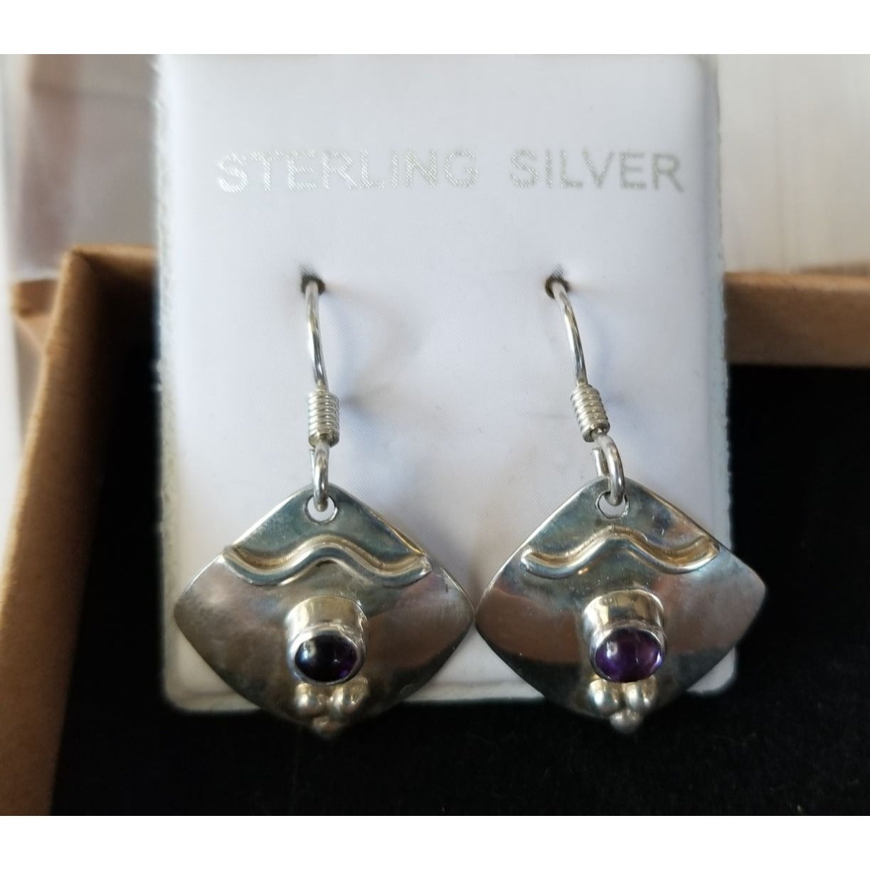 Earrings Silver Amethyst  4.4 Gr  22 ct  2 cm  x 2 cm  Square 0.5 cm Silver