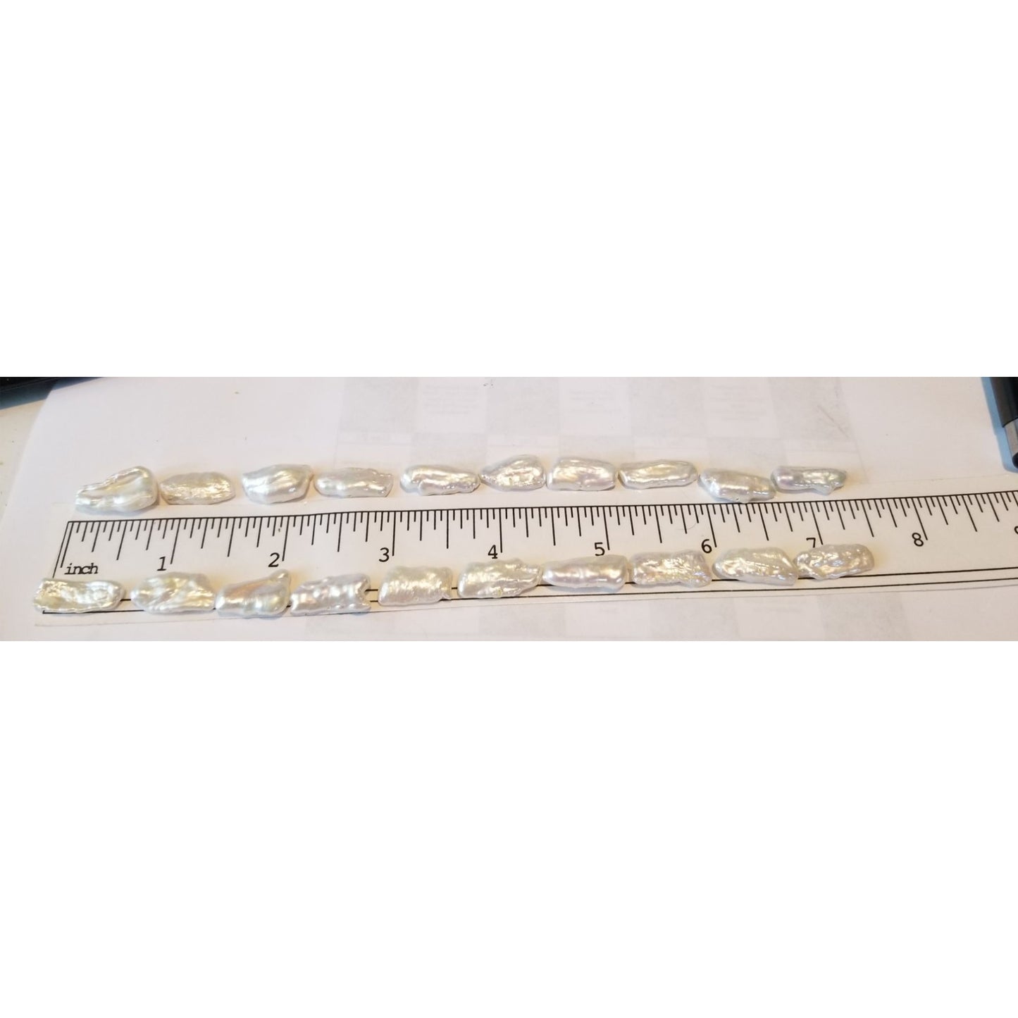 Loose White Biwa Stick Pearl Bag 2  Braque 15 " 20 Pieces  94  ct  18.8  gr  1 cm  x 0.5 cm