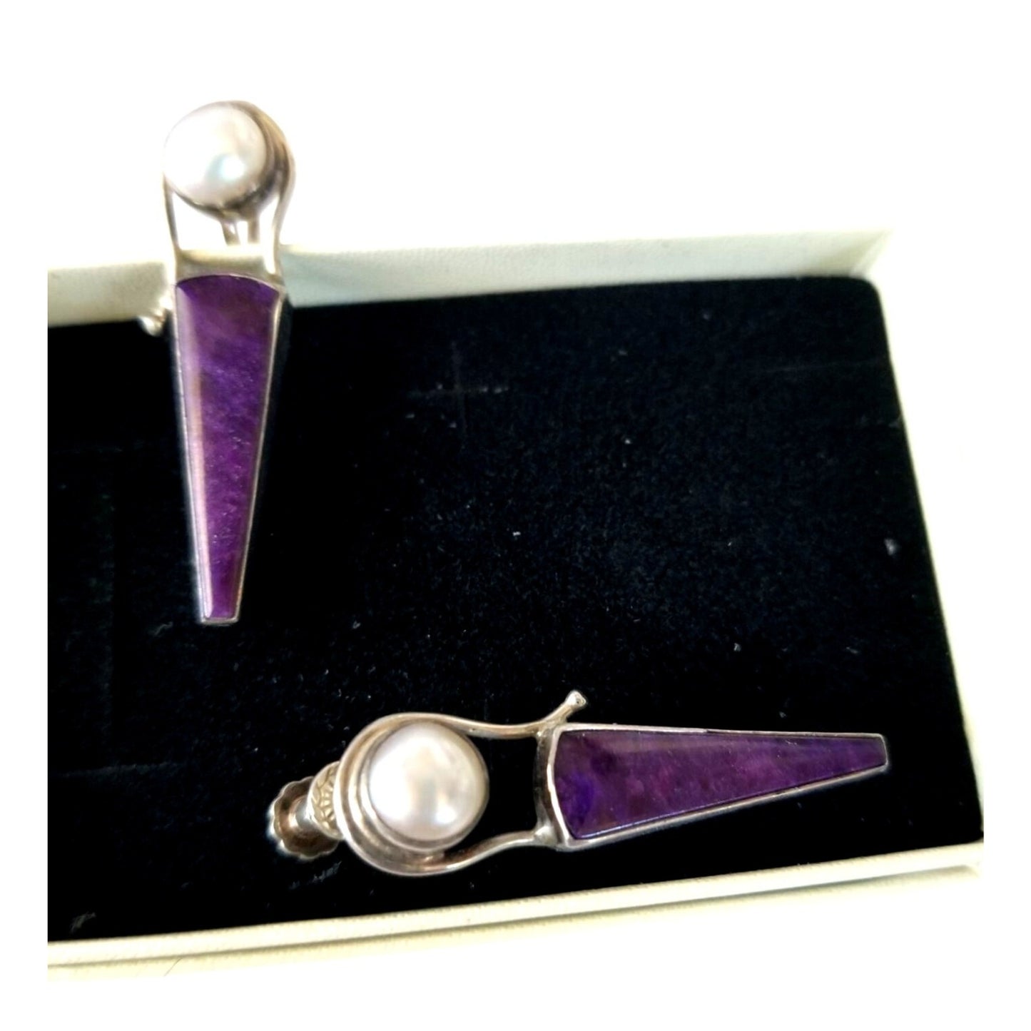 Earrings   Pearl  Verizite 8.1 Gr 40.5 ct  4 cm x 1 cm 1 cm Round 2.5  x .0.5 cm  Screw on Silver 925