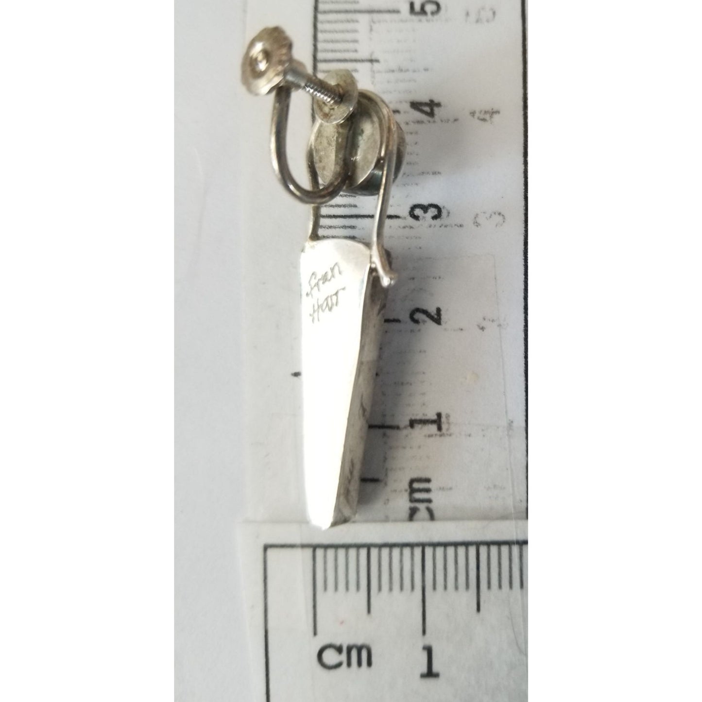 Earrings   Pearl  Verizite 8.1 Gr 40.5 ct  4 cm x 1 cm 1 cm Round 2.5  x .0.5 cm  Screw on Silver 925