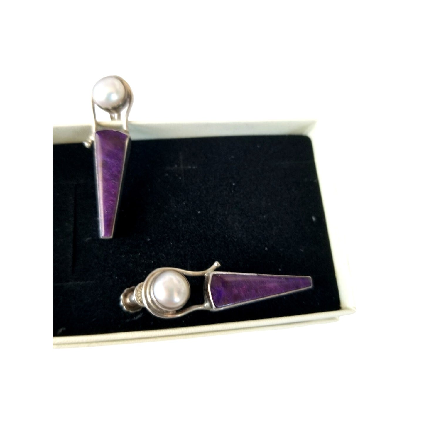 Earrings   Pearl  Verizite 8.1 Gr 40.5 ct  4 cm x 1 cm 1 cm Round 2.5  x .0.5 cm  Screw on Silver 925