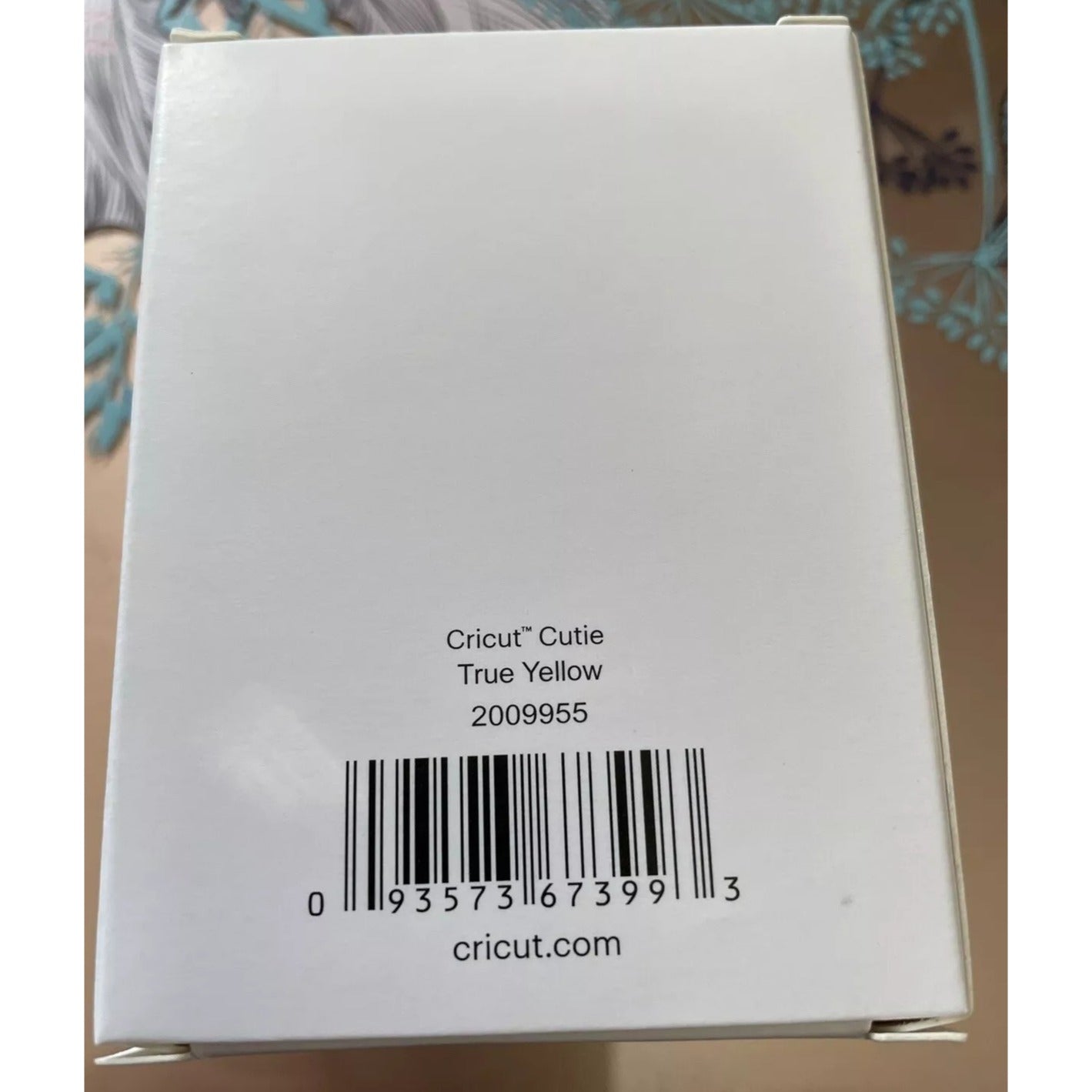 Cricut Cutie True Yellow Collectible Figurine 7.6cm Tall Ages 12+ Cute Desk Buddy