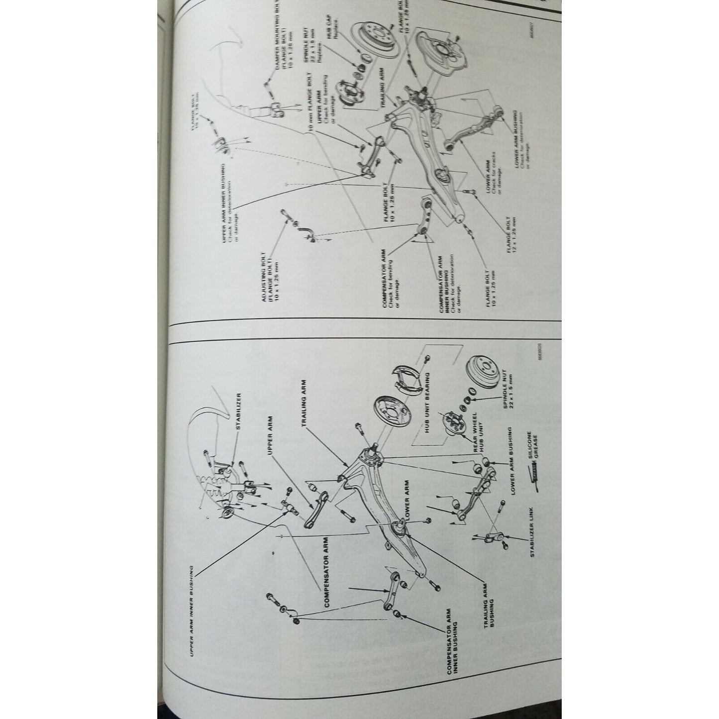 Book  1984 - 99  Chilton's Honda Civic CRX Del Sol  Repair manual #30200 Car