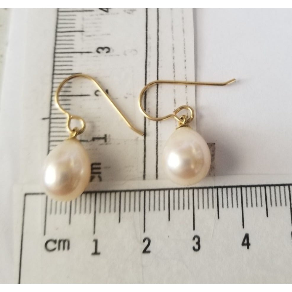 Earrings Pearl White Gold Hooks 3.7 Gr  18.5 ct  1 cm x 1 cm Oval