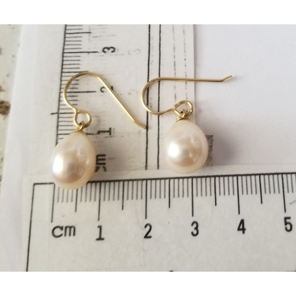 Earrings Pearl White Gold Hooks 3.7 Gr  18.5 ct  1 cm x 1 cm Oval