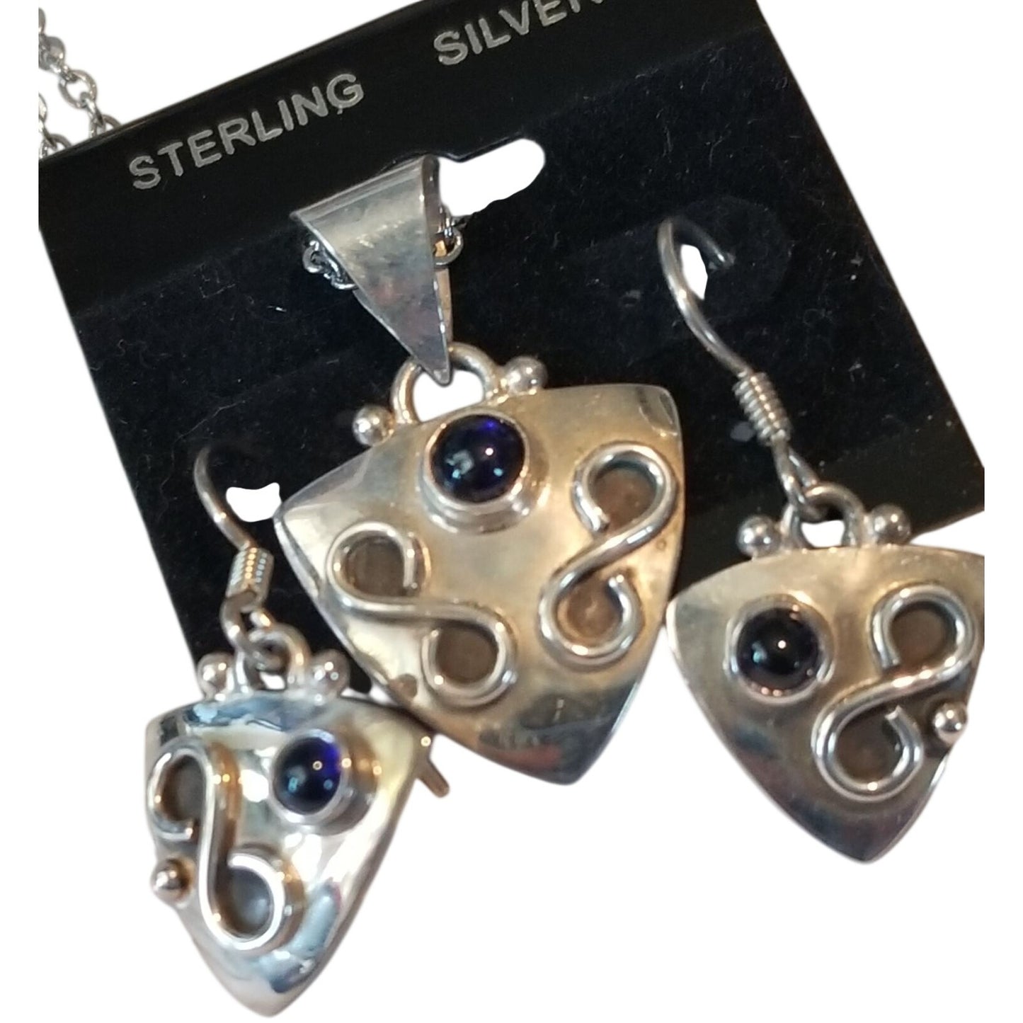 3 Pcs Onyx Earrings Necklace Silver  10 gr 50 ct  2 x  3 cm  2 cm  x 2  cm  16" chain