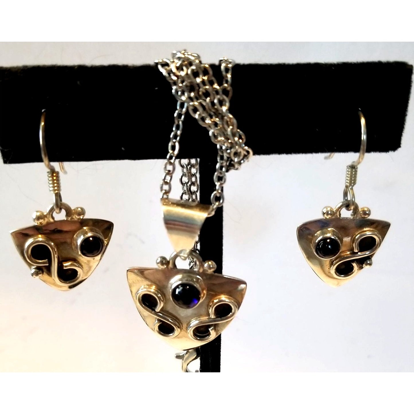 3 Pcs Onyx Earrings Necklace Silver  10 gr 50 ct  2 x  3 cm  2 cm  x 2  cm  16" chain