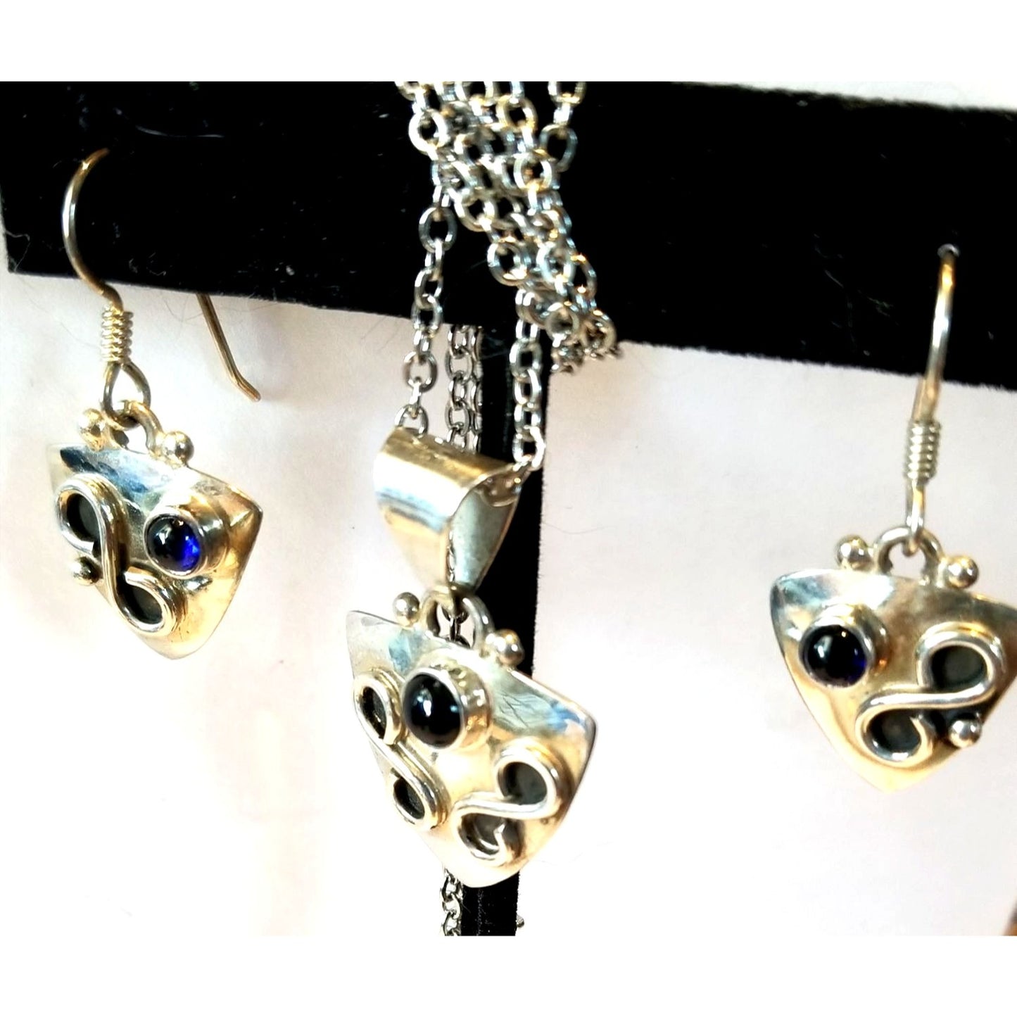 3 Pcs Onyx Earrings Necklace Silver  10 gr 50 ct  2 x  3 cm  2 cm  x 2  cm  16" chain