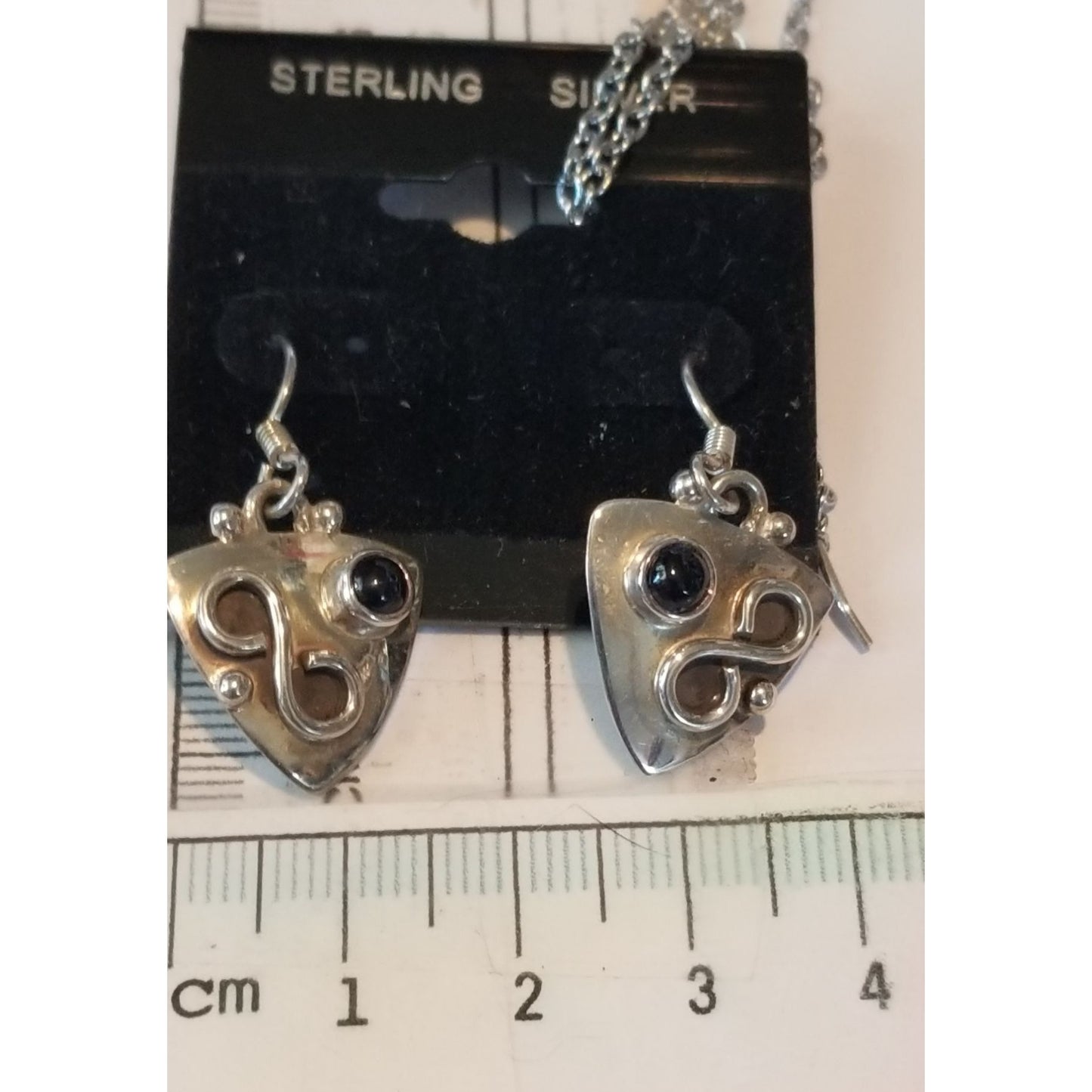 3 Pcs Onyx Earrings Necklace Silver  10 gr 50 ct  2 x  3 cm  2 cm  x 2  cm  16" chain