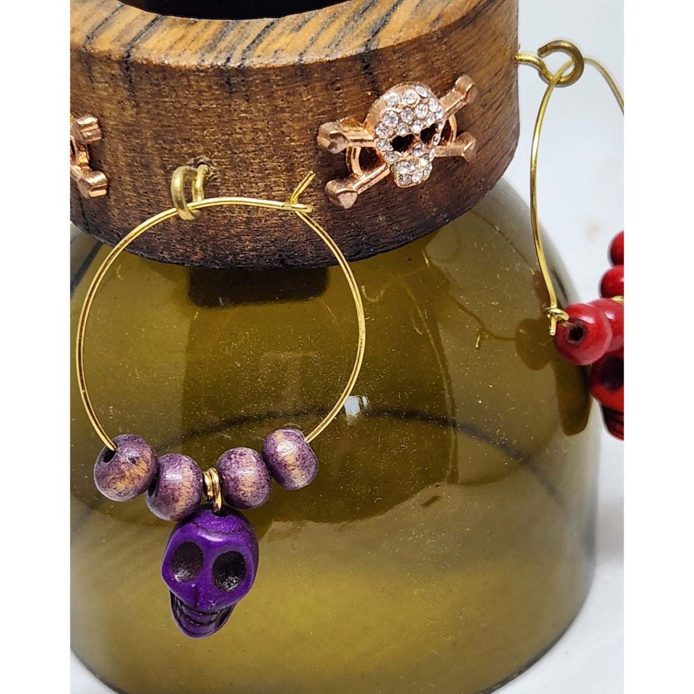 Colorful Skull-Themed Wine Glass Charms Set - 4 Unique Charms With Beads & Wood Holder