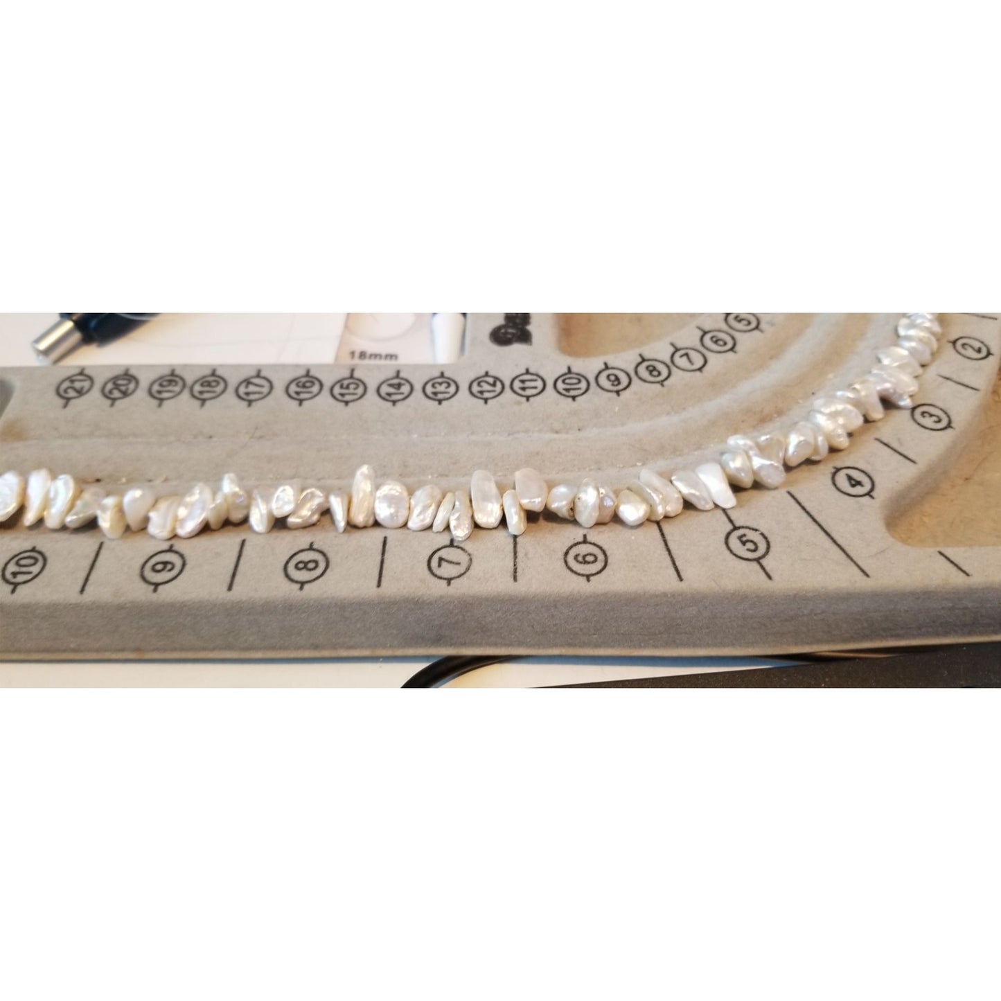 Loose Pearl Keshi  Pearl Bag  F 14  Oval 8 mm  Bin Pearl  50  Pcs  77 .5  ct  15.5  gr 14" Drilled